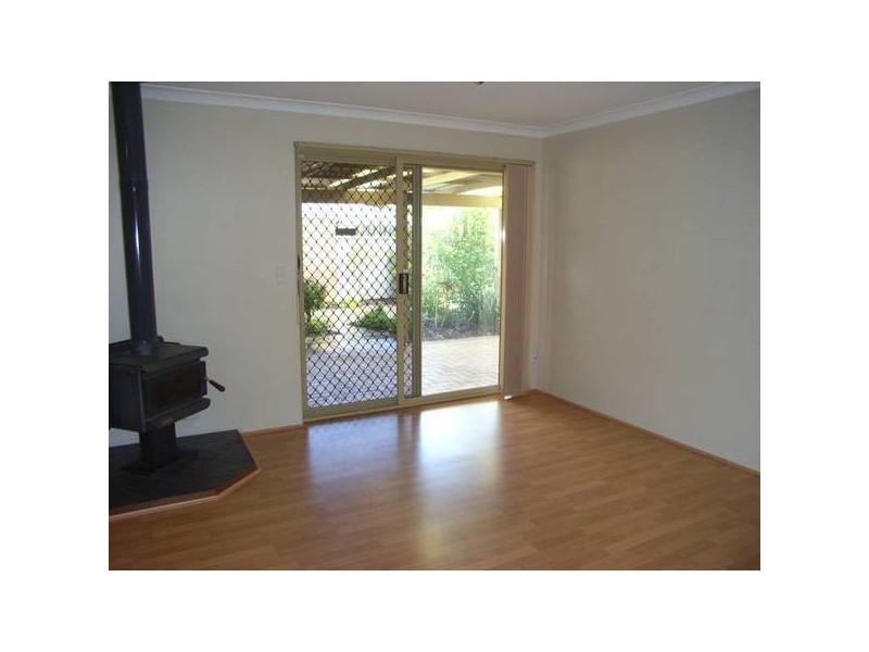 9 Wenstead Place, Stratton WA 6056