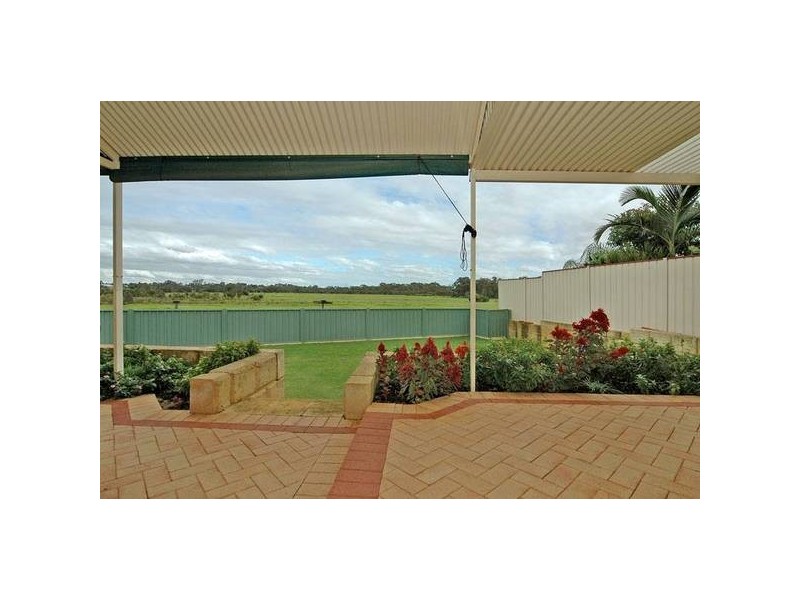 3 Jingella Mews, Viveash WA 6056