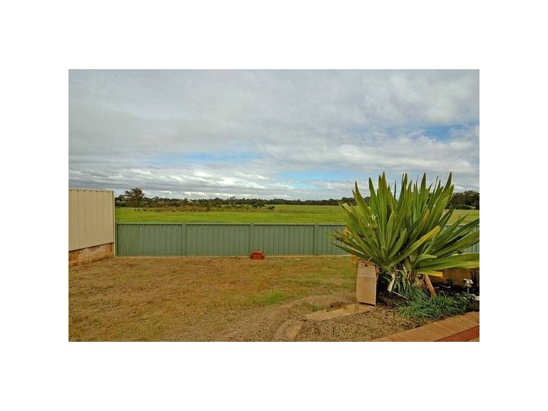 3 Jingella Mews, Viveash WA 6056