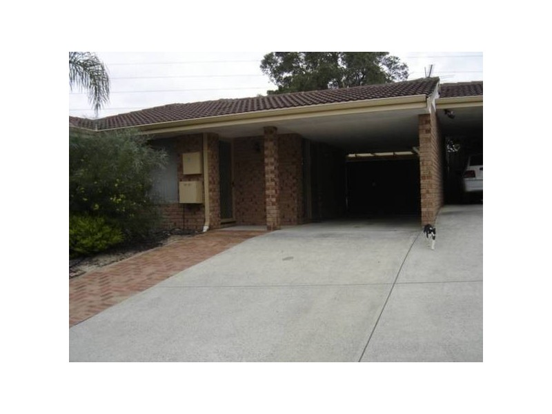 2/8 Turf Court, Greenmount WA 6056