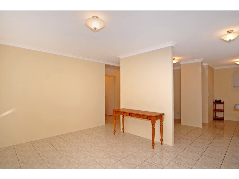 16 McKeon St, Redcliffe WA 6104