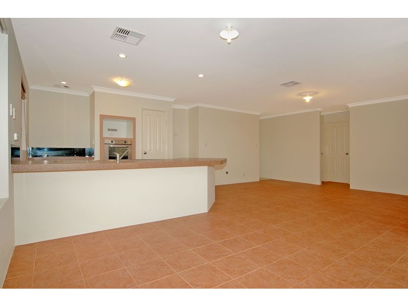 2/43 Birkett Circle, Ellenbrook WA 6069