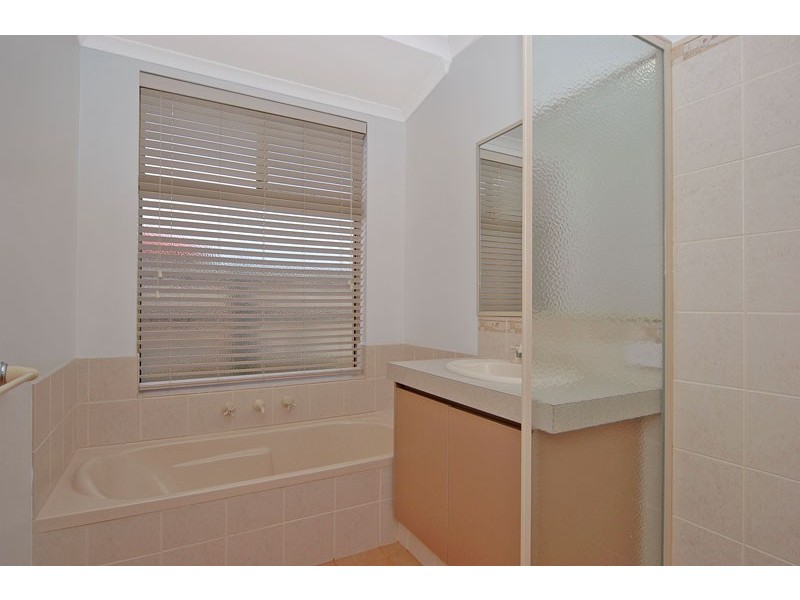 2/43 Birkett Circle, Ellenbrook WA 6069