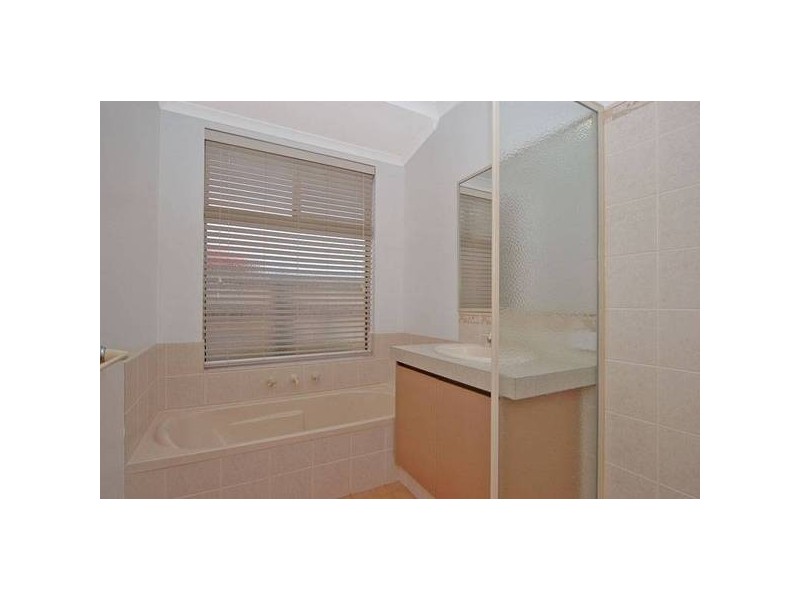 2/43 Birkett Circle, Ellenbrook WA 6069