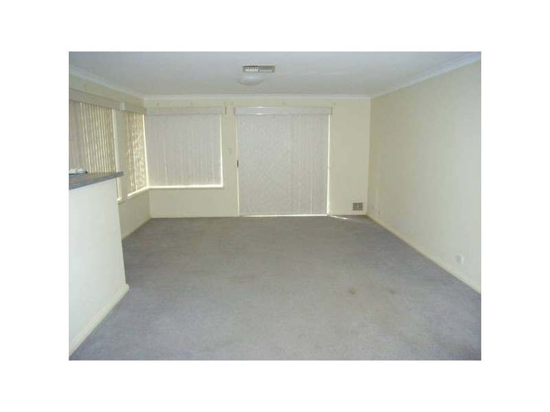 15 Watervista Close, The Vines WA 6069