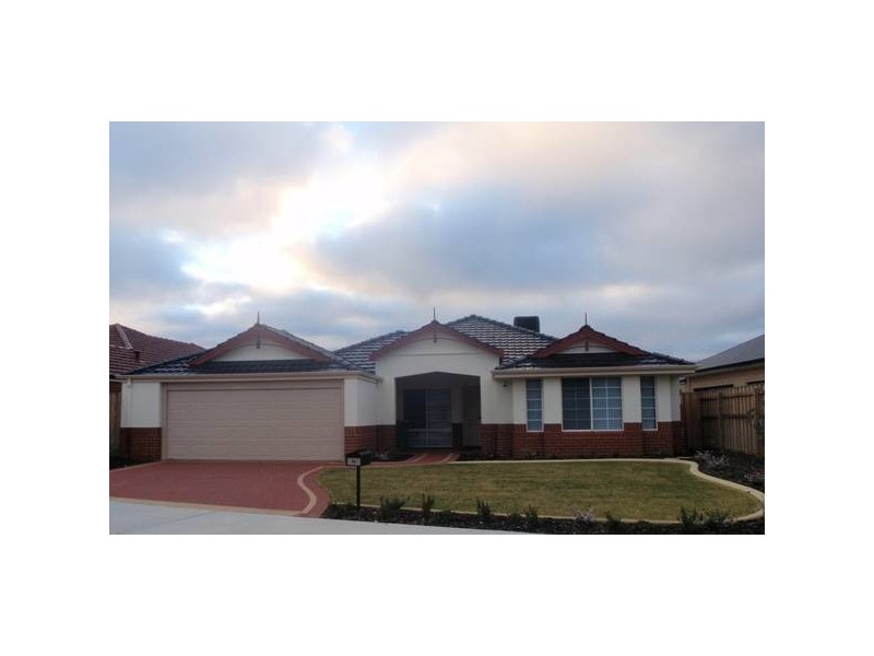 99 Charlottes Vista, Ellenbrook WA 6069