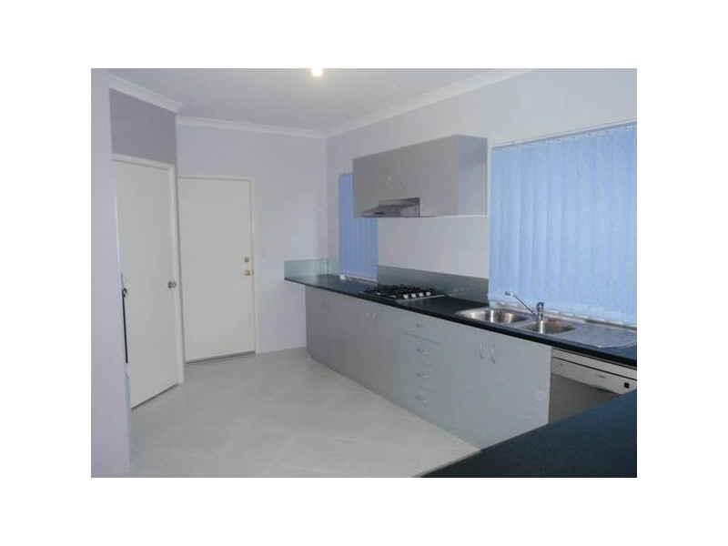 99 Charlottes Vista, Ellenbrook WA 6069