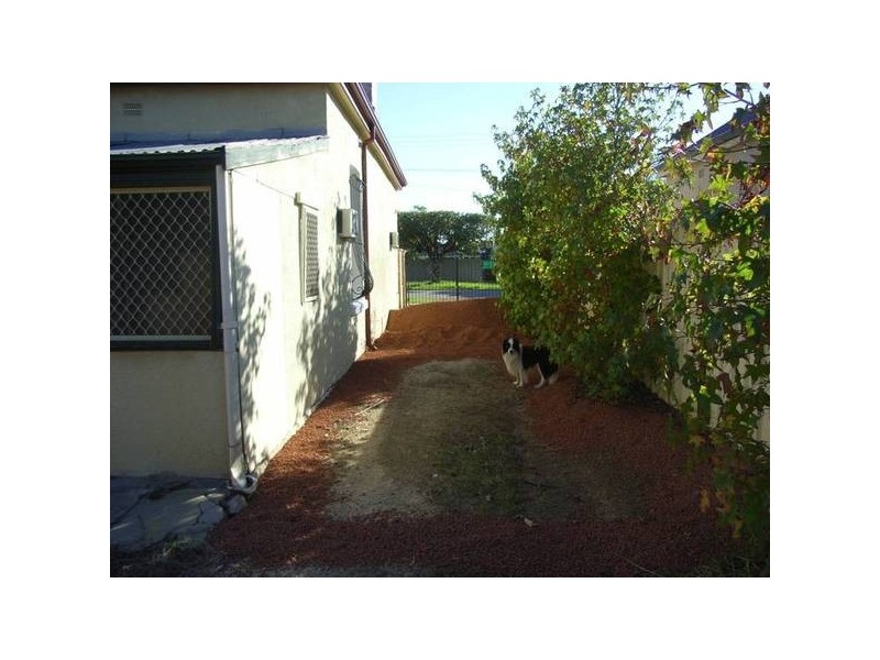 14 Wiliam St, Midland WA 6056