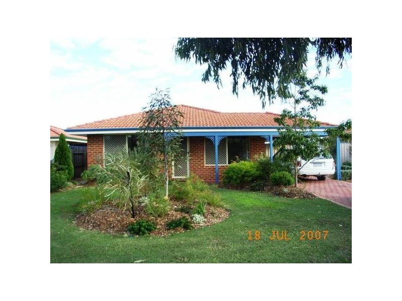 63 Stratton Blvd, Stratton WA 6056
