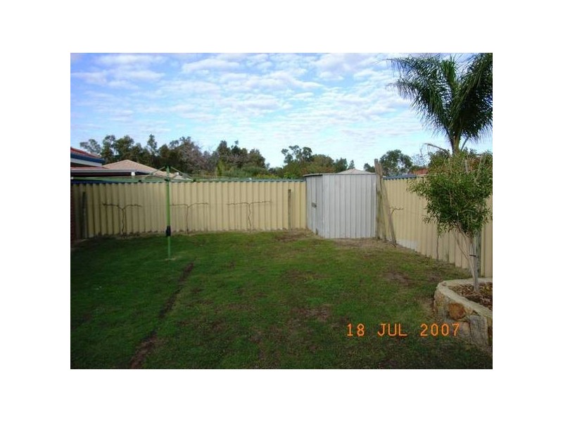 63 Stratton Blvd, Stratton WA 6056