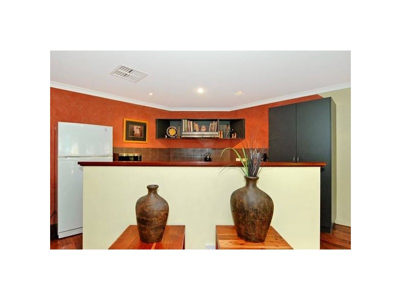 355 Cole Rd, Sawyers Valley WA 6074