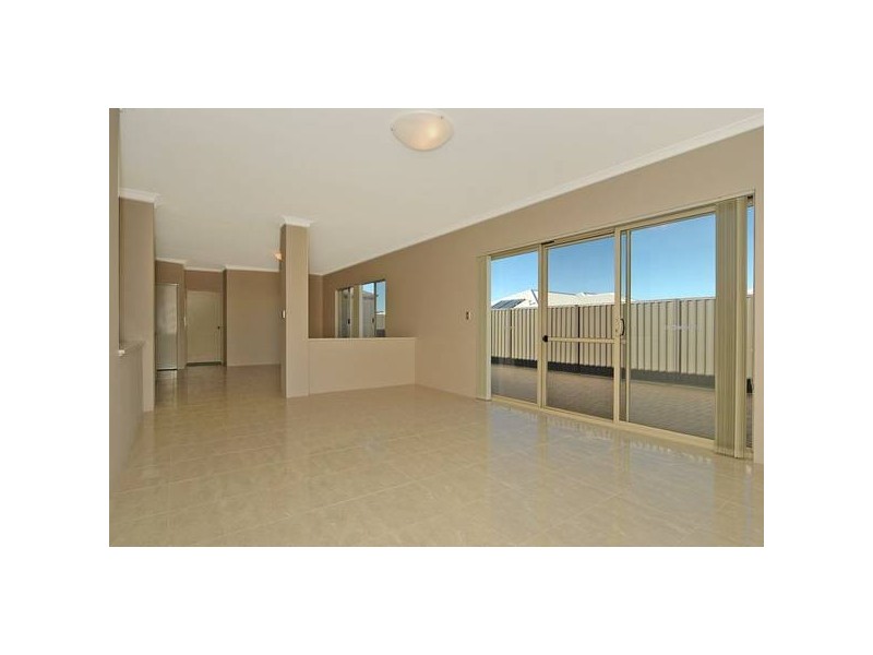 41 Barbarigo Bend, Aveley WA 6069