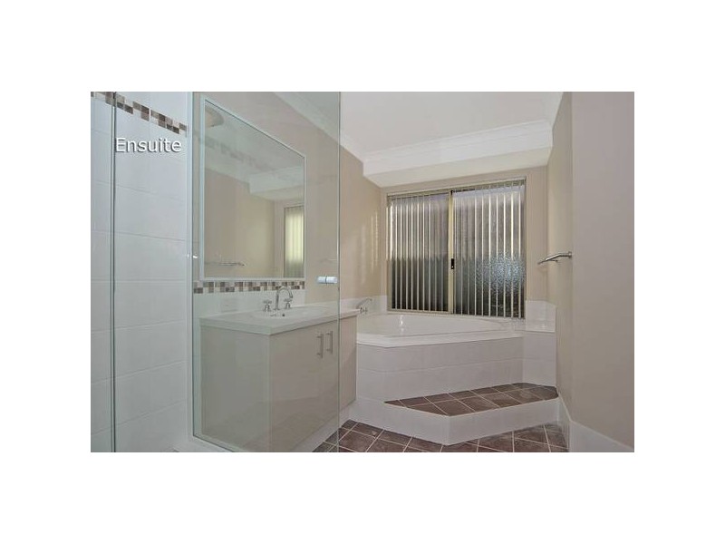 41 Barbarigo Bend, Aveley WA 6069