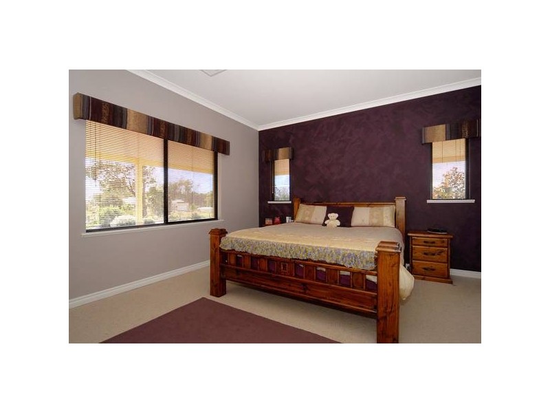 179 Inthanoona Rd, Gidgegannup WA 6083