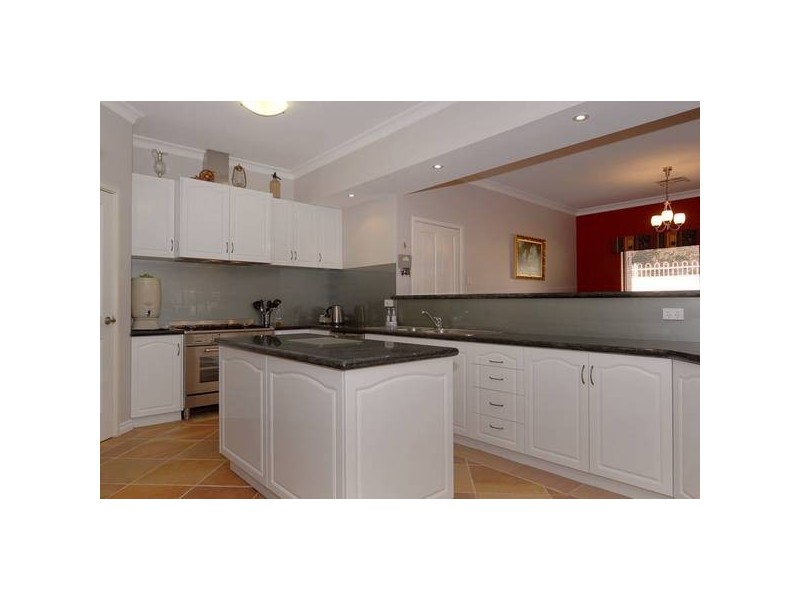 179 Inthanoona Rd, Gidgegannup WA 6083