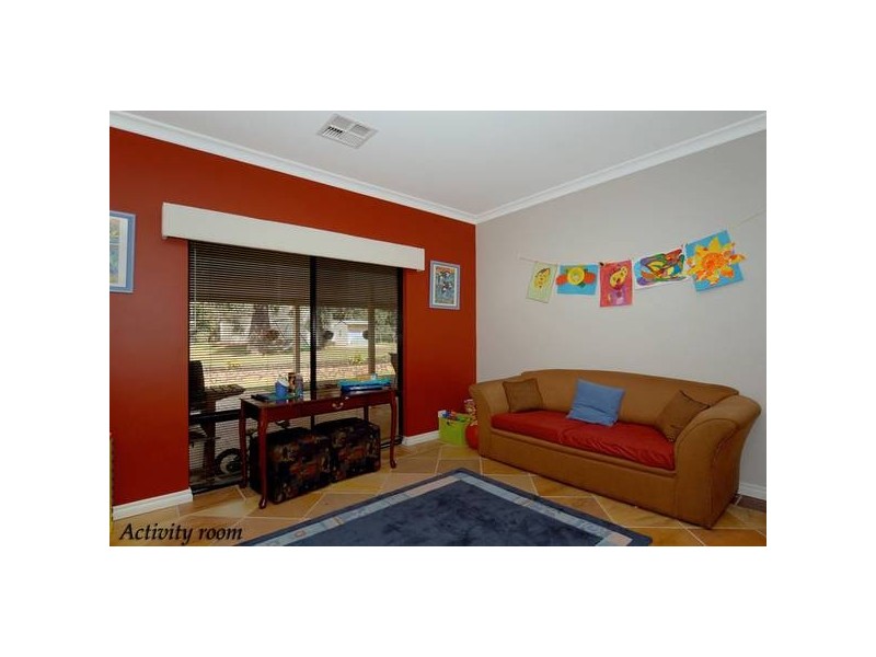 179 Inthanoona Rd, Gidgegannup WA 6083