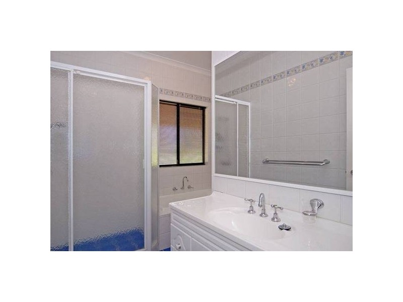 179 Inthanoona Rd, Gidgegannup WA 6083