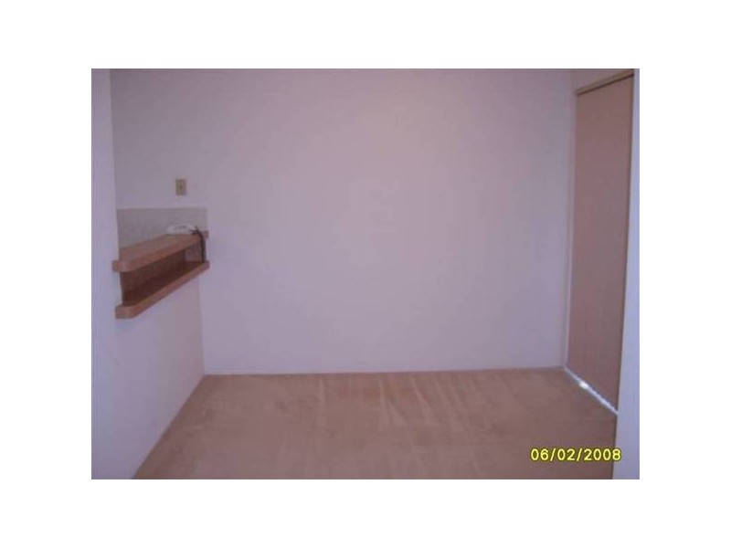 8/6 Lansing Street, Queens Park WA 6107