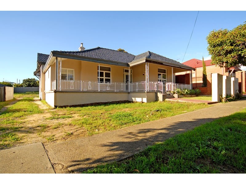 12 Dudley St, Midland WA 6056