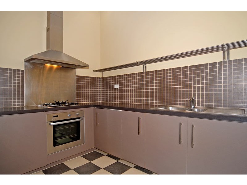 12 Dudley St, Midland WA 6056