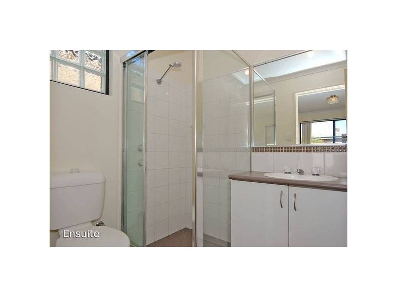 2/50 Sayer St, Midland WA 6056