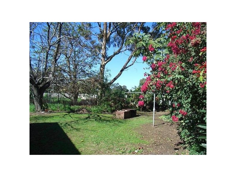 2 Stirling Cresent, Hazelmere WA 6055