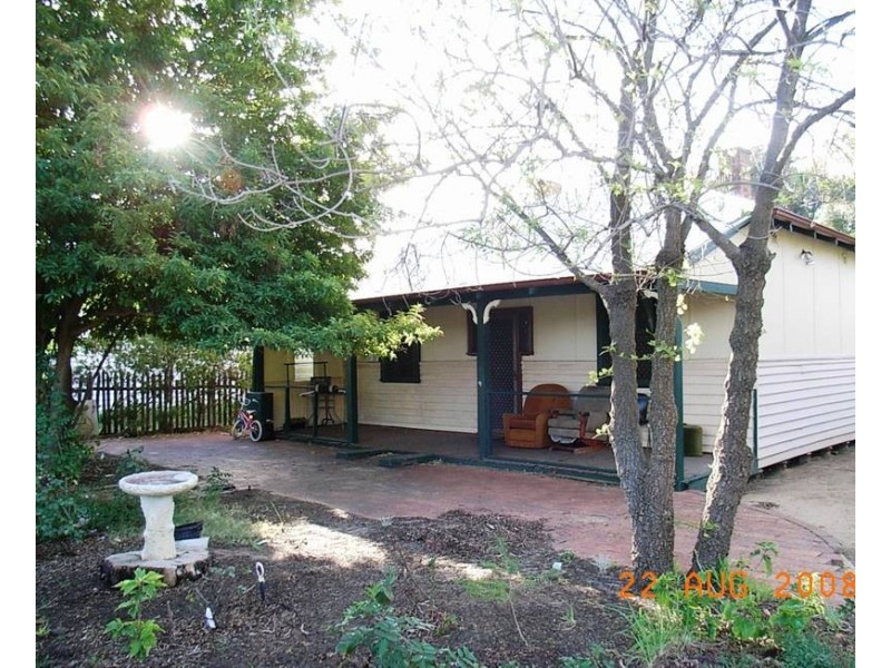 24 North St, Midland WA 6056