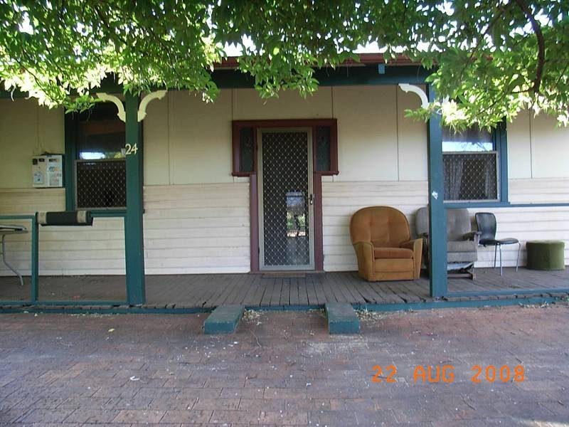 24 North St, Midland WA 6056