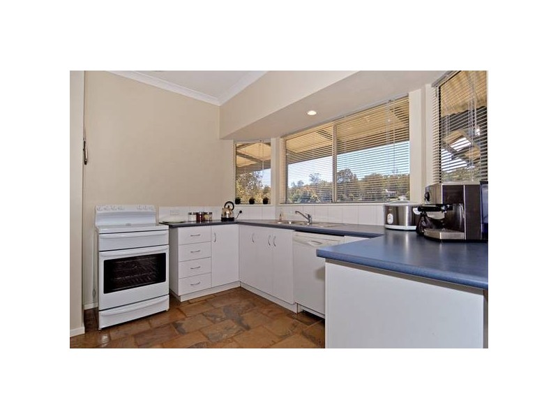 74 Hampstead Hills Drive, Gidgegannup WA 6083