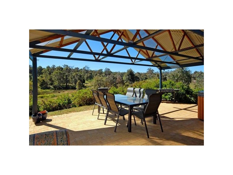 74 Hampstead Hills Drive, Gidgegannup WA 6083