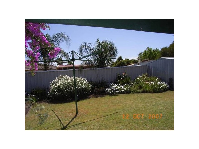 15 Skyross Mews, Stratton WA 6056