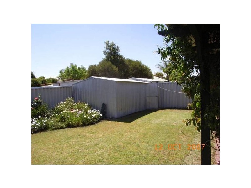 15 Skyross Mews, Stratton WA 6056