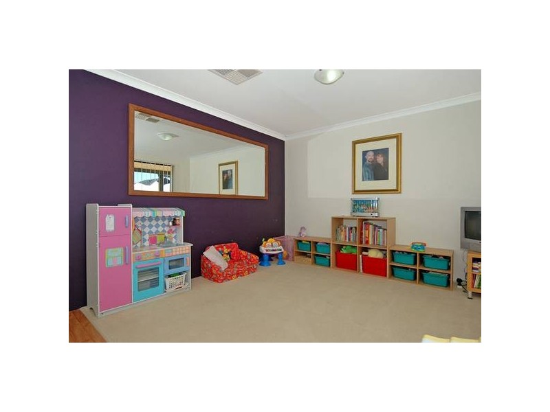 20 Brookmount Drive, Ellenbrook WA 6069