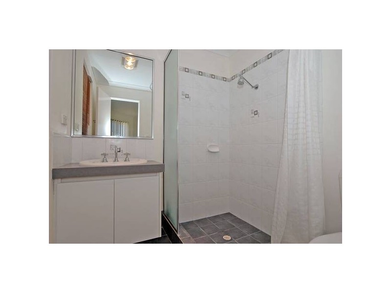20 Brookmount Drive, Ellenbrook WA 6069