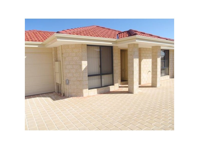 3/3 Warde Street, Midland WA 6056