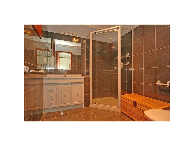 345 Stoneleigh Rd, Sawyers Valley WA 6074