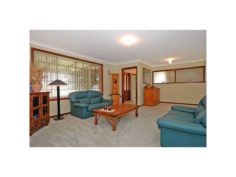 345 Stoneleigh Rd, Sawyers Valley WA 6074