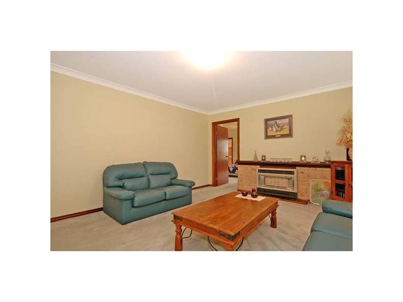 345 Stoneleigh Rd, Sawyers Valley WA 6074