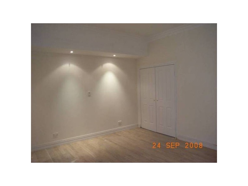 4/26 The Crescent, Midland WA 6056