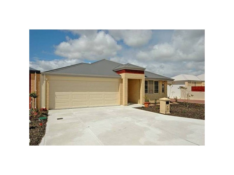 28 Pavilion St, The Vines WA 6069