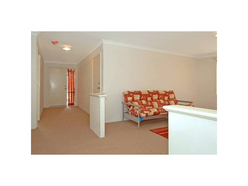 28 Pavilion St, The Vines WA 6069