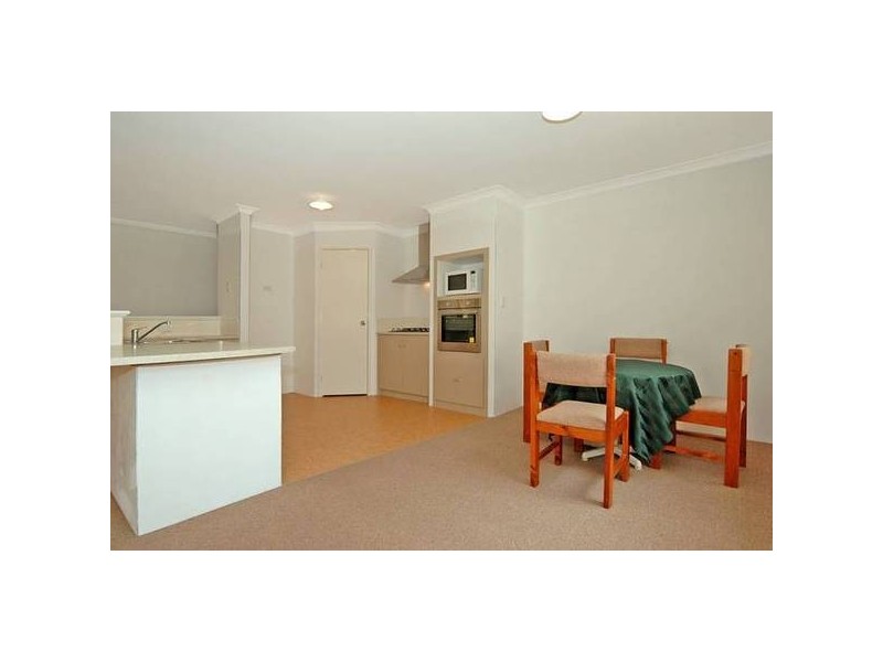 28 Pavilion St, The Vines WA 6069