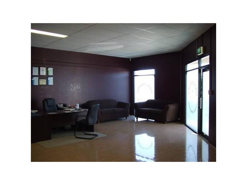 2/37 The Broadway, Ellenbrook WA 6069