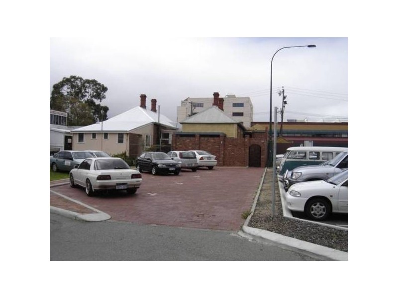 9 Stafford St, Midland WA 6056