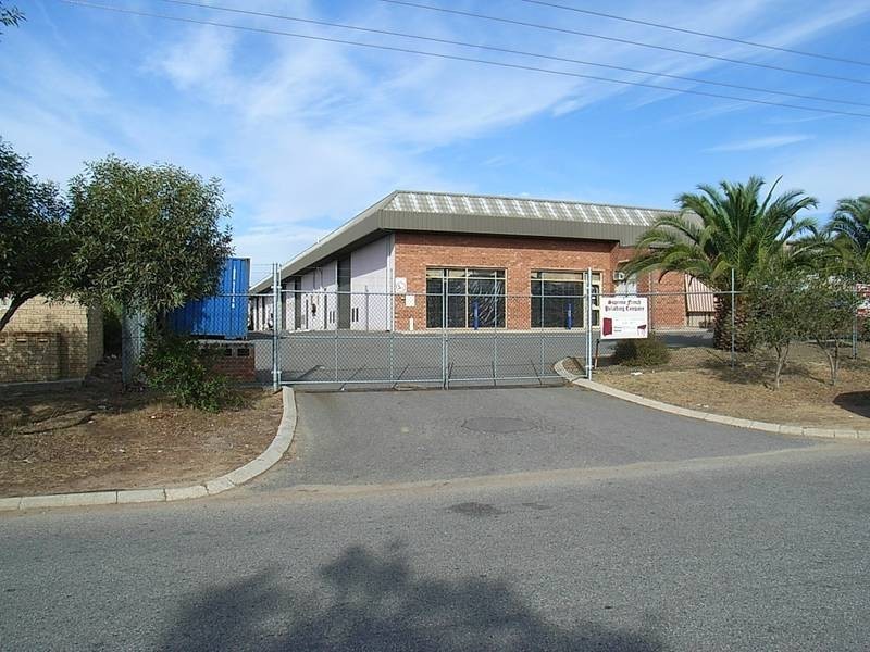 2/6 Elmsfield Rd, Midvale WA 6056