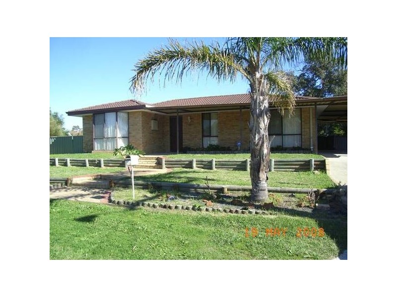 11 Afric Street, Middle Swan WA 6056