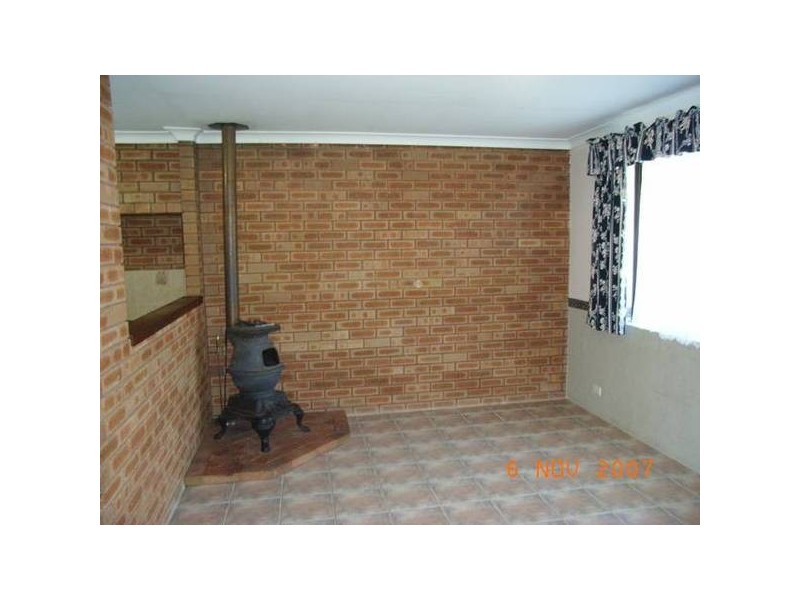 11 Afric Street, Middle Swan WA 6056