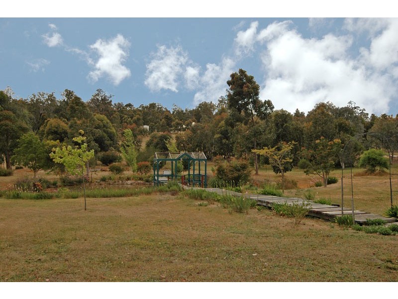 66 Hampstead Hills Dr, Gidgegannup WA 6083