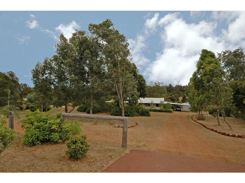 66 Hampstead Hills Dr, Gidgegannup WA 6083
