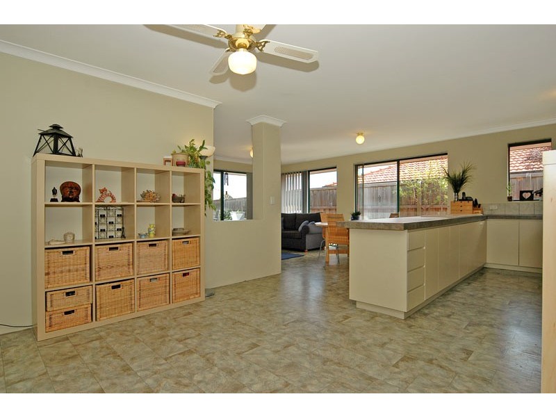 5 Millstream Gr, Ellenbrook WA 6069